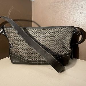 Coach shoulder bag